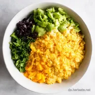 Goldene Buddha Bowl Sommergl&uuml;ck im Sch&auml;lchen Mein Rezept