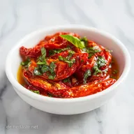 Eingelegte getrocknete Tomaten: Antipasti in 15 Minuten