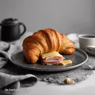 K&auml;sSchinkenCroissant Rezept I So einfach so lecker wie vom B&auml;cker