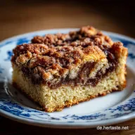 Luftiger ZwetschgenStreuselkuchen vom Blech Omas Rezept f&uuml;r den Kaffeeklatsch