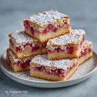 Rhabarber-Pudding-Schnitten in 60 Minuten
